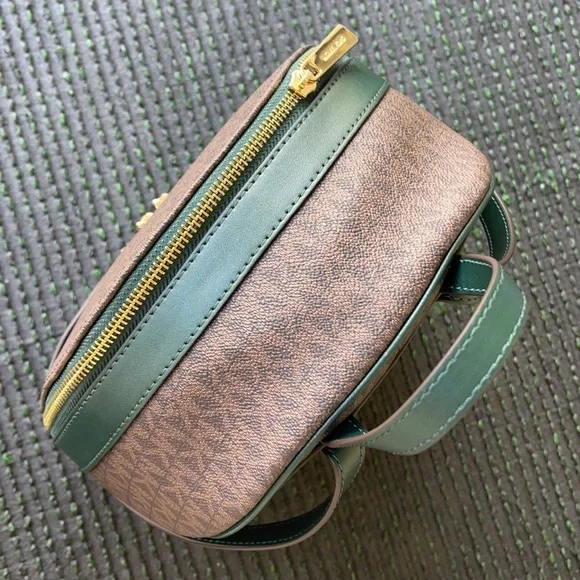 Michael Kors Kenly Backpack - Picture 4 of 16